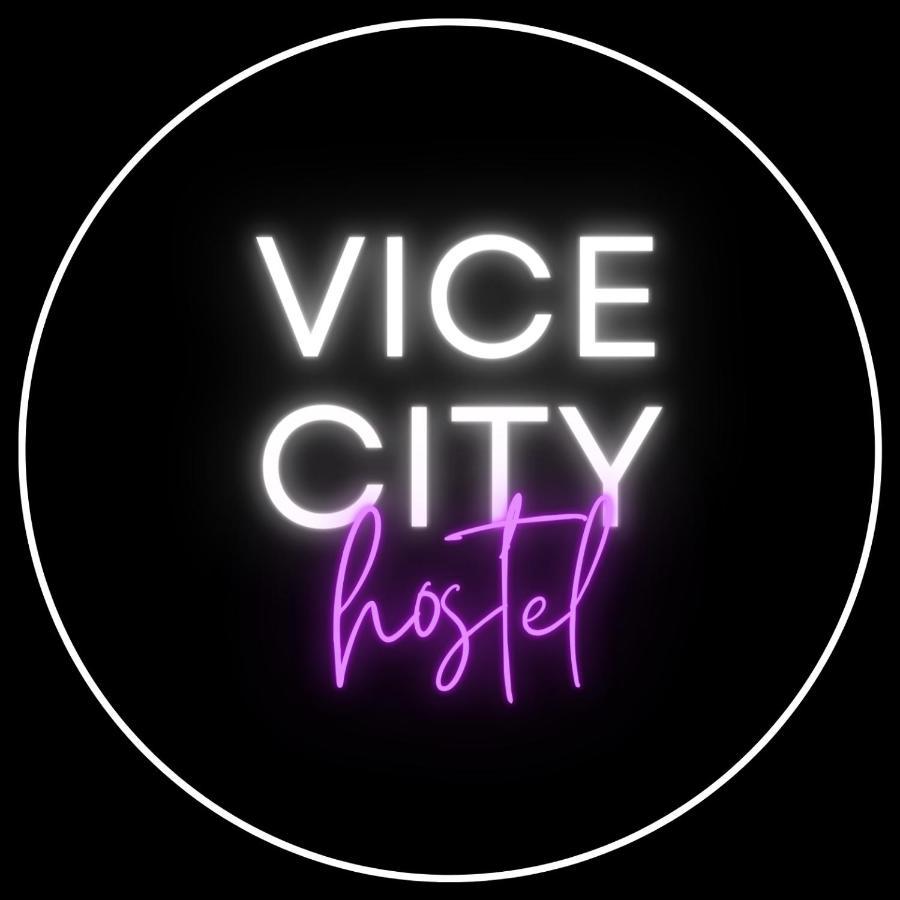 Vice City Hostel Wroclaw Exterior photo